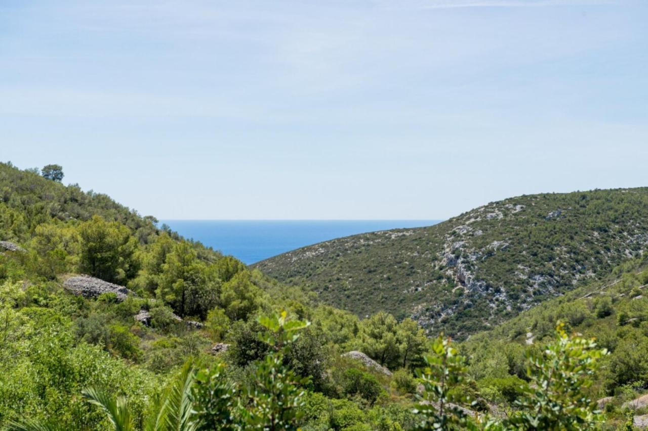 Rural House Pikola With Sea View On Vis Island Komiža Exterior foto